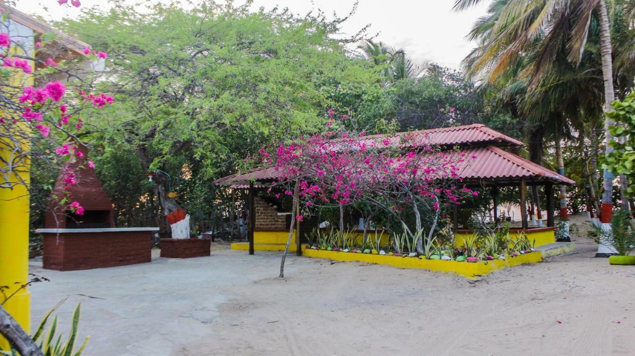 Playa Samara Hostel Camarones Exterior photo